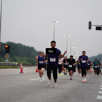 Runner Photo 7461136