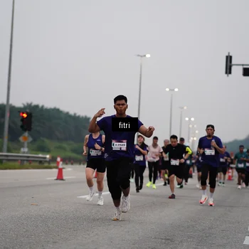 Runner Photo 7461147