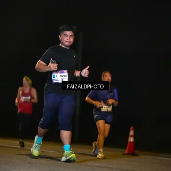 Runner Photo 7461169