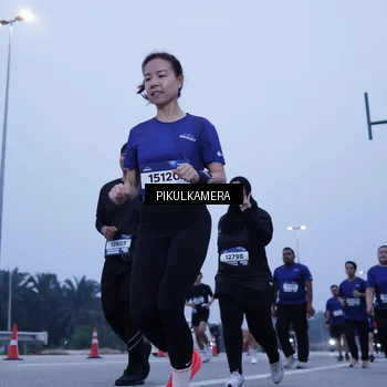 Runner Photo 7461279
