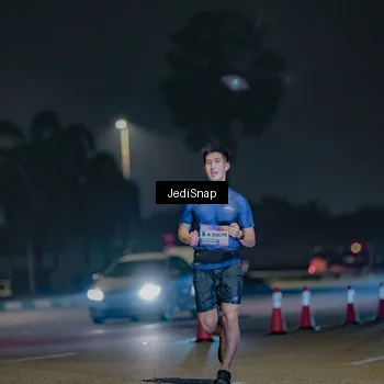Runner Photo 7461334