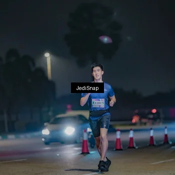 Runner Photo 7461343