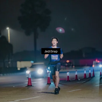 Runner Photo 7461344