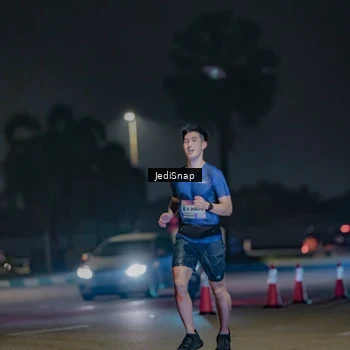 Runner Photo 7461355