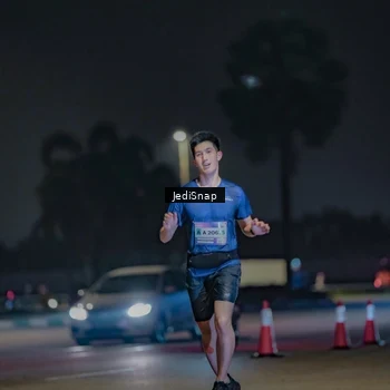 Runner Photo 7461363