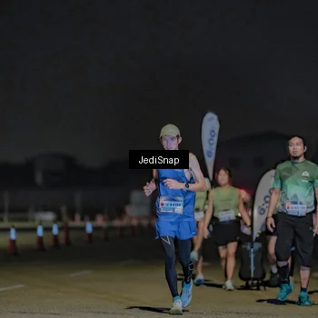 Runner Photo 7461454