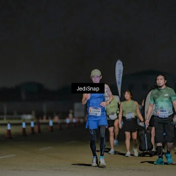 Runner Photo 7461479