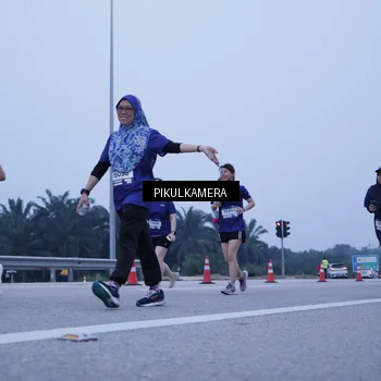 Runner Photo 7461483