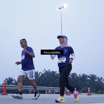 Runner Photo 7461489