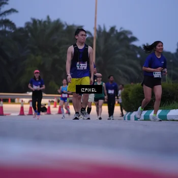 Runner Photo 7461505