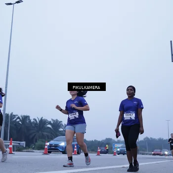 Runner Photo 7461599