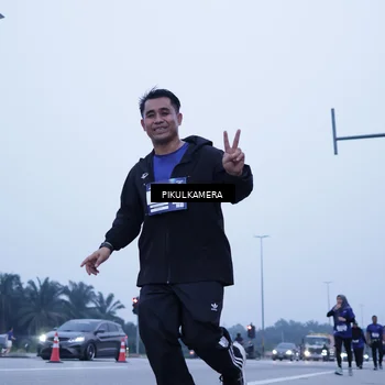 Runner Photo 7461640