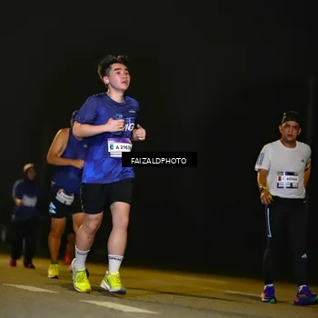 Runner Photo 7461653