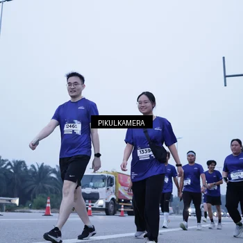 Runner Photo 7461698
