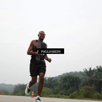 Runner Photo 7461713