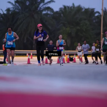 Runner Photo 7461830