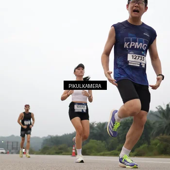 Runner Photo 7461877