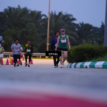 Runner Photo 7461904