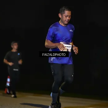 Runner Photo 7462051