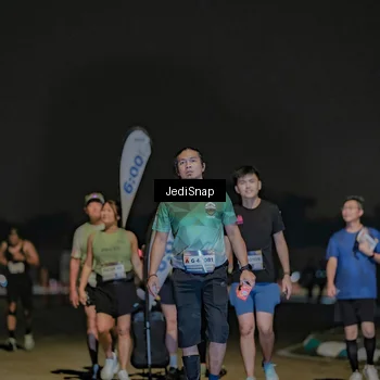 Runner Photo 7462059