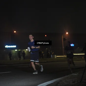 Runner Photo 7462080