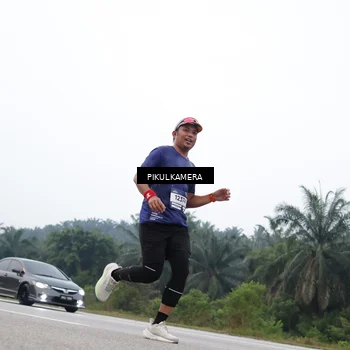 Runner Photo 7462124