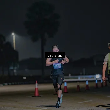 Runner Photo 7462132