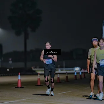 Runner Photo 7462160