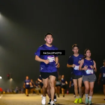Runner Photo 7462165