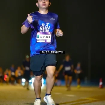 Runner Photo 7462191