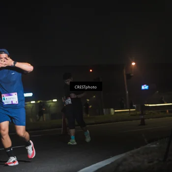Runner Photo 7462210