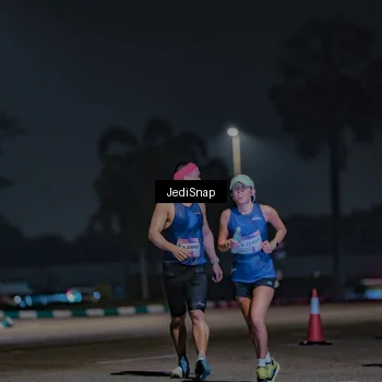 Runner Photo 7462307