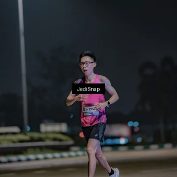 Runner Photo 7462366