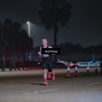 Runner Photo 7462446