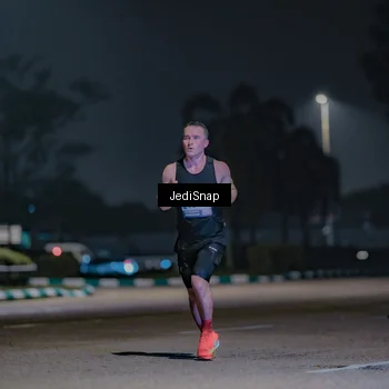 Runner Photo 7462516