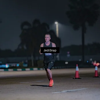 Runner Photo 7462517