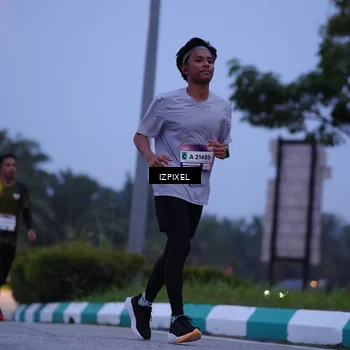 Runner Photo 7462593