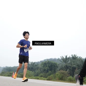 Runner Photo 7462692
