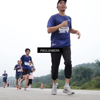 Runner Photo 7462741