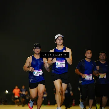Runner Photo 7462760