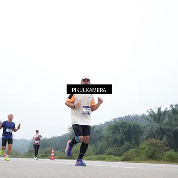 Runner Photo 7462851