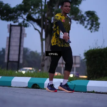 Runner Photo 7462958