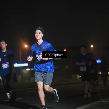 Runner Photo 7463010
