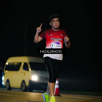 Runner Photo 7463016