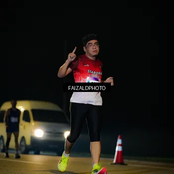 Runner Photo 7463019