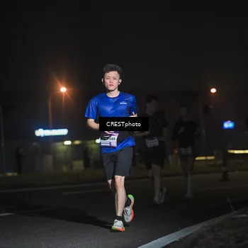 Runner Photo 7463039