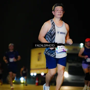 Runner Photo 7463050