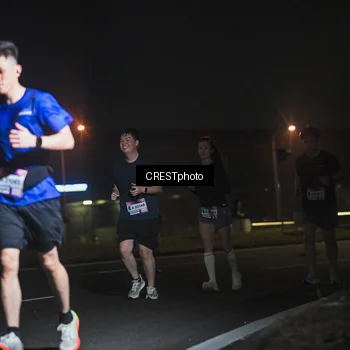 Runner Photo 7463054