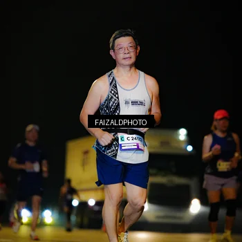 Runner Photo 7463056