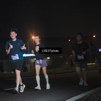 Runner Photo 7463104